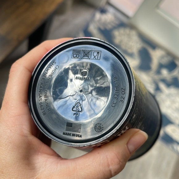 NY Yankees Cup - Picture 4 of 4